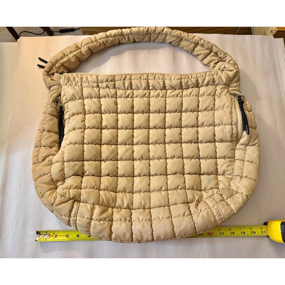 Free People FP Movement Quilted Carryall Bag in Off-white - Picture 7 of 9